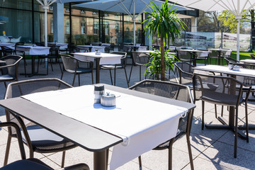 Restaurant White Tableclothes Modern Minimal Simplistic Outdoors Beautiful Day