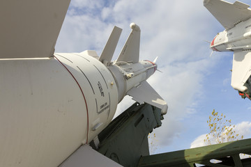 Missile launcher