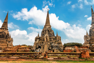 Obraz premium Famous temple area Wat Phra Si Sanphet, Former capital of Thailand in Ayutthaya