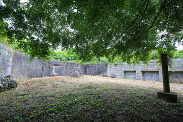 愛媛県今治市　小島　北部砲台　砲座跡（２４ｃｍ砲）