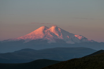 Fototapeta premium Elbrus at sunrise