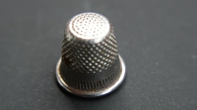Thimble for finger protection rotating.