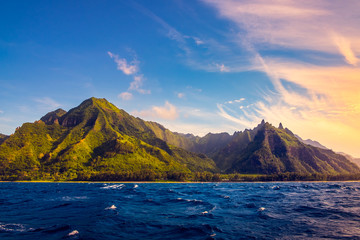 Dramatic landscape of Na Pali coast, Kauai, Hawaii - 143818565