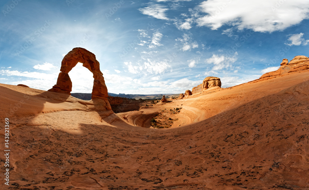 Wall mural Wide aspect view of the Delicate Arch near Moab, Utah