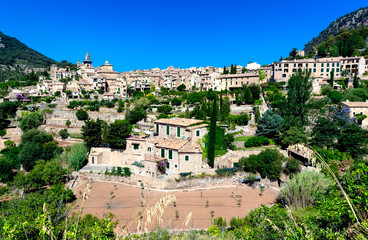 Ancient mountain town Valldemossa in Majorca island, Tramuntana mountains, Spain