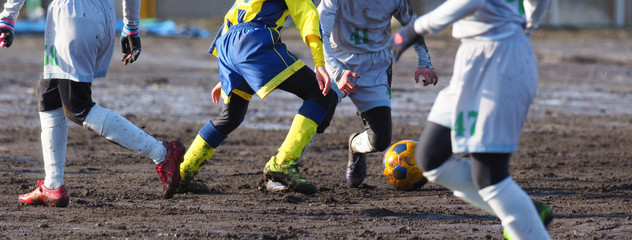 サッカー　フットボール © makieni