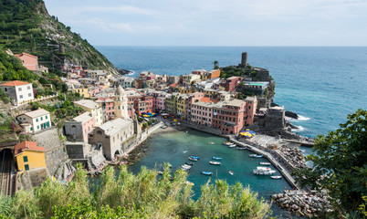 Fototapeta na wymiar Cinque Terre, Village by the sea , Italian coast