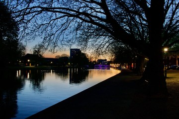 Fototapeta premium Bedford river at night