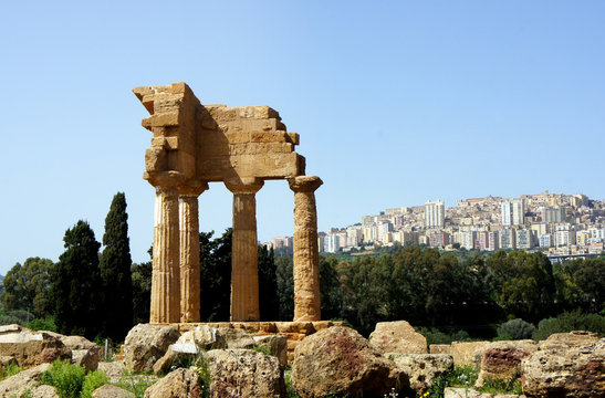 Sicilia.Temples Valley.Ruins of Ancient world.