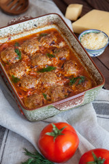 Meatballs in sauce