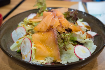 smoked salmon salad