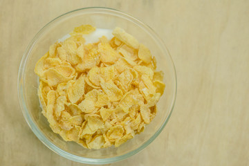 cornflakes in bowl