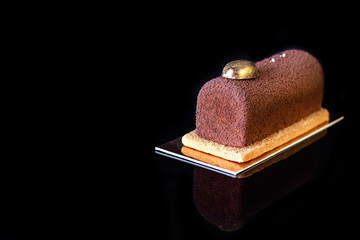 chocolate cake, tiramisu cake