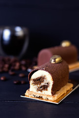 chocolate cake, tiramisu cake
