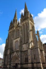 Fototapeta na wymiar Cathédrale Saint Corentin à Quimper