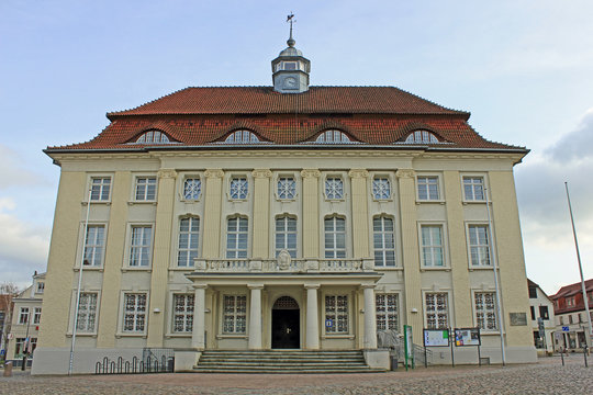 Rathaus Malchin (1842, Mecklenburg-Vorpommern)

