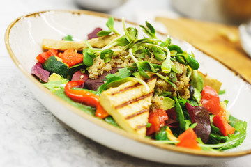 Delicious vegetarian salad with tofu and vegetables.