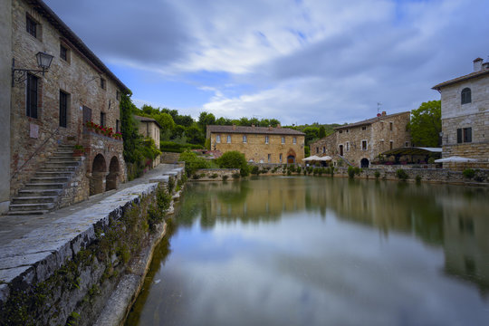 Bagno Vignoni, San Quirico d'Orcia, Siena, Tuscan. Bagno Vignoni