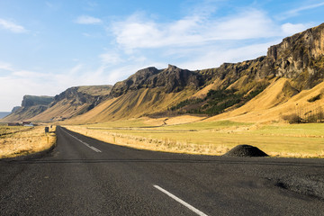 Island - Landschaft zwischen J&ouml;kulsarlon und Vik
