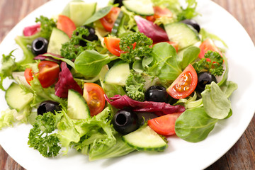 salad with tomato and olive