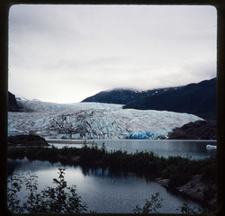 Slide 35 mm to photograph. Family vacation through Utah, Colorado and Alaska cruise