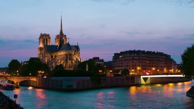 Zoom out timelapse of Paris at a summer night