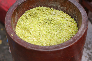 pounded unripe rice, green rice Thai style