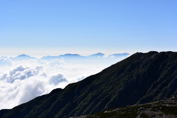 Naklejka na ściany i meble 木曽駒ヶ岳から見た雲海