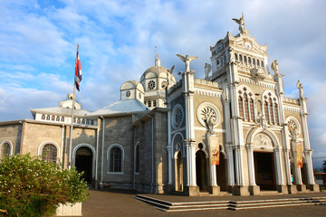 Basilica de Nuestra Señora de los Ángeles in Cartago, Costa Rica   © robnaw