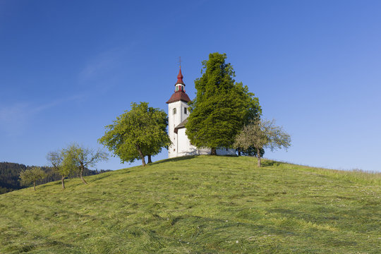 Europe, Slovenia. Church of St. Thomas / Sveti Toma&Aring;&frac34; in the municipality of Skofja Loka