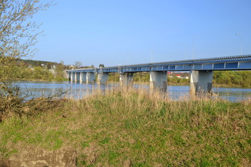 most na rzece Wiśle
