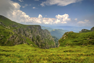 Naklejka premium Beautiful mountain landscape