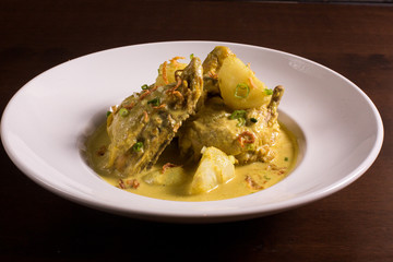 Yellow Curry 