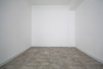 White room, empty space