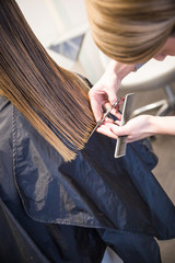 Friseur/Haare schneiden