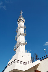Obraz premium Tower river station on the background of blue sky. Yaroslavl, Russia.