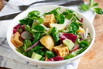 Potato salad with vegetables and tofu
