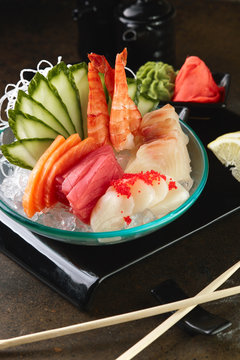 Mixed sashimi, big sashimi plate.