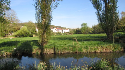 La vall&eacute;e de La Bi&egrave;vre, rivi&egrave;re &agrave; Buc 