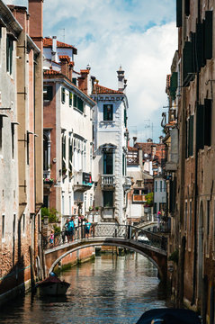 A Day in Vience