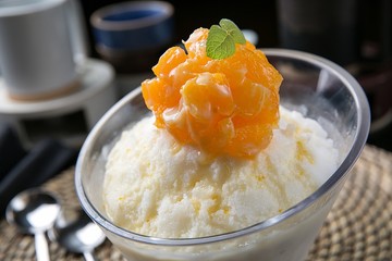 fresh fruits orange shaved ice, 오렌지빙수