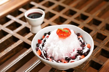 fresh fruits strawberry shaved ice	