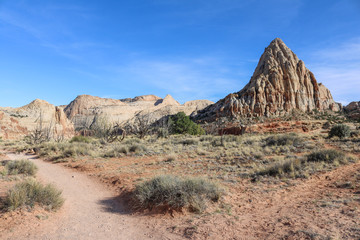Hickman Bridge Trail in Capitol Reef National Park, Utah