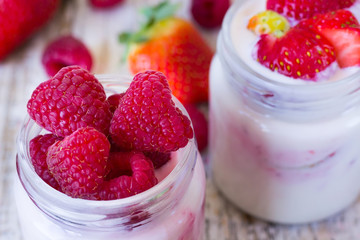 Fresh berries with yoghurt