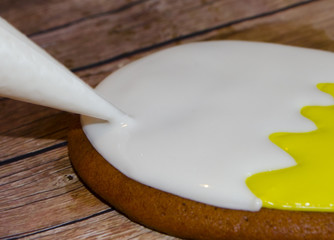 gingerbread, icing