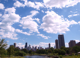 Fototapeta na wymiar 夏のシカゴの摩天楼遠景