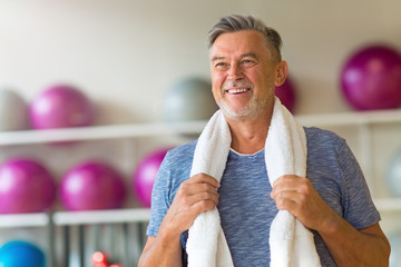 Mature man in health club
