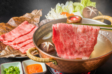 高級和牛でしゃぶしゃぶ　 Japanese beef shabu-shabu set - 144214128