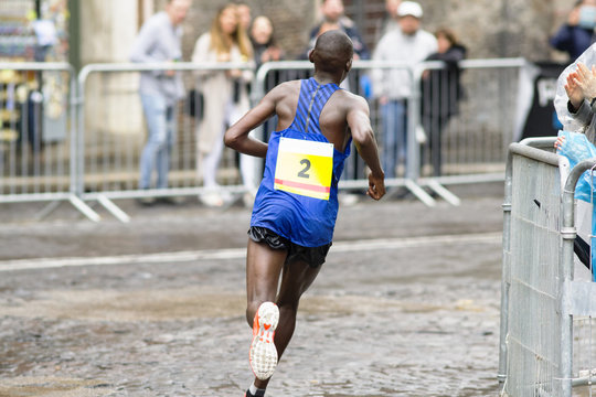 maratoneta africano