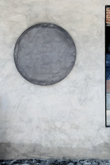 Blank rusty metal sign for insert logo on the wall